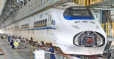 Китайский поезд разогнался до 800 км/ч и установил мировой рекорд скорости