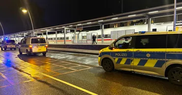 12 persoane, rănite în urma unei explozii de artificii într-un tren în Germania