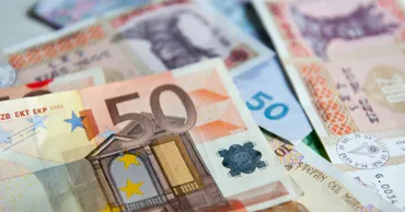 Правительство ищет деньги за границей: внутренний рынок стал слишком дорогим