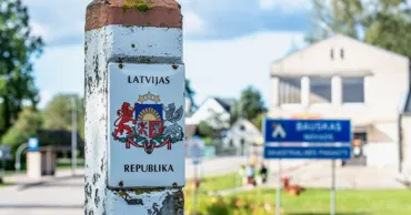 Латвия закрыла границу с Беларусью