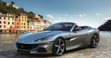 Un bărbat fără adăpost, prins la volanul unui Ferrari Portofino în Franța