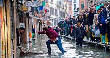 Переселение Венеции может стать неизбежным из-за подъема уровня моря