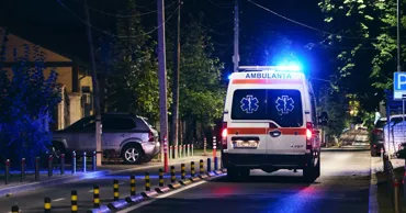 Peste 15.000 de apeluri la ambulanță într-o săptămână. Zeci de intoxicații și accidente