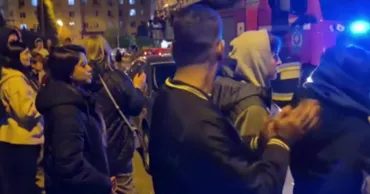 Жители столицы выступают за запрет пиротехники после возгорания балкона