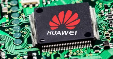 Companiile din întreaga lume ar putea deveni infractoare în SUA din cauza cipurilor IA ale Huawei