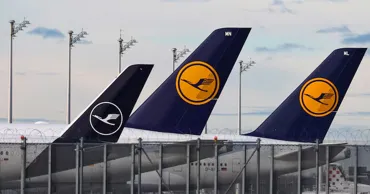 Lufthansa отменяет 20 000 рейсов из-за удвоения цен на авиатопливо