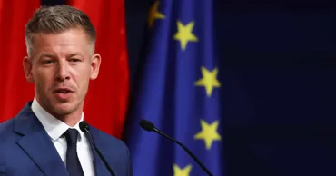 Мадьяр пригрозил уволить президента Венгрии в случае отказа от отставки