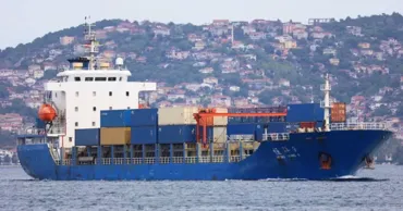 Un container chinezesc a intrat pentru prima dată în portul Crimeii