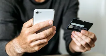 Житель Молдовы потерял 800 тысяч леев из-за телефонных мошенников