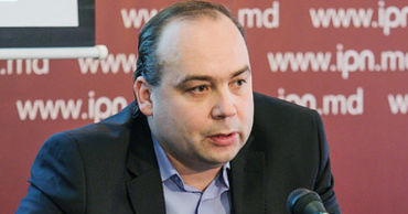 Политический аналитик Корнелий Чуря.