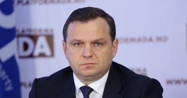 Председатель политической платформы "Достоинство и правда" Андрей Нэстасе.
