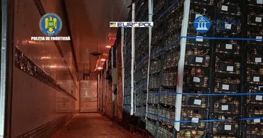 Rețea de contrabandă cu țigări ascunse printre legume: Moldoveni, vizați în dosar
