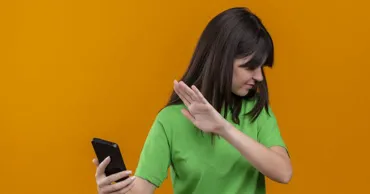 Studiu: Limitarea utilizării rețelelor sociale nu a îmbunătățit starea de bine
