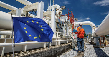 Европа уже закачала 7 млрд куб. м газа в хранилища к следующей зиме