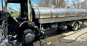O autocisternă pentru lapte a luat foc în mers la Tiraspol