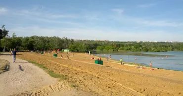 Жителям Кишинёва советуют воздержаться от купания в городских озёрах