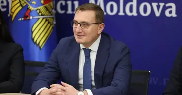Более 80% сотрудников Таможенной службы довольны своей рабочей средой