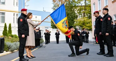 Guvernul va permite angajaților MAI să-și caute un venit suplimentar