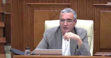 Usatîi cere Guvernului să prevadă măsuri împotriva scumpirii apei în cazul unei crize