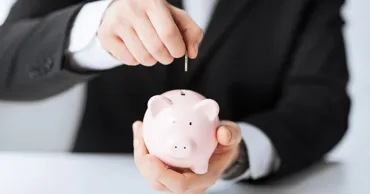 BNM: Doar 25% dintre moldoveni au reuşit să facă economii în ultimele șase luni