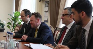 Вице-премьер Александр Фленкя провел встречу с послом Украины.