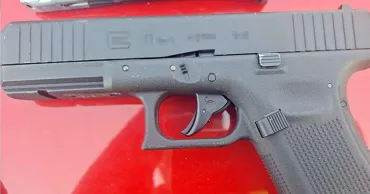 Un moldovean de 46 de ani, prins în România cu un pistol airsoft nedeclarat