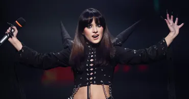 Александра Кэпитэнеску с песней "Choke Me" представит Румынию на "Евровидении–2026"