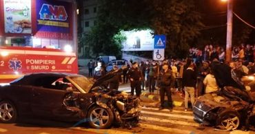 В Румынии водитель вел трансляцию в соцсети и совершил ДТП с 6 пострадавшими.