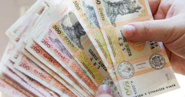 Правительство выделило более 70 млн леев на зарплаты работников школ