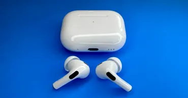 AirPods станут умнее: Apple готовит новые функции в iOS 26