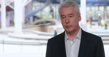 Мэр Москвы рассказал о "чемодане вирусов" из Куршевеля.