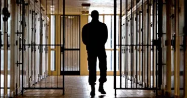 В Молдове мужчина получил 9 лет тюрьмы за домогательства к 14-летней падчерице