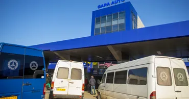 Transportatorii avertizează: Majorarea tarifelor este insuficientă, rutele sunt în pericol