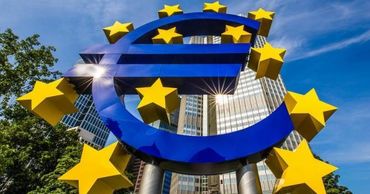 ЕС сократит семилетний план бюджета на €25 млрд из-за разногласий внутри сообщества.