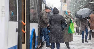 Чебан: Транспорт в Кишиневе циркулирует в зимних условиях.
