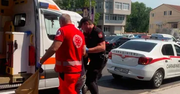 O femeie aflată în dificultate, ajutată de carabinieri: A fost transportată la spital