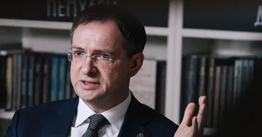 Мединский: Рассматриваем эти переговоры как продолжение мирного процесса, прерванного в 2022 году