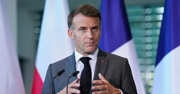 Macron: SUA s-au poziționat oficial de partea Ucrainei