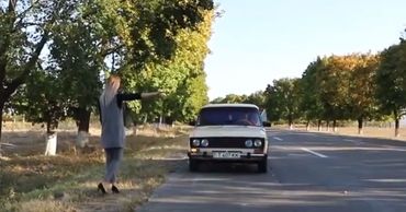 В Приднестровье молодую женщину изнасиловал подвозивший ее водитель.