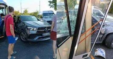 Mercedes столкнулся с троллейбусом на улице Измаильской в Кишиневе
