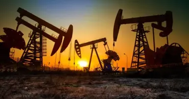 Нефть подскочила до максимума за месяц на фоне затяжного противостояния США и Ирана