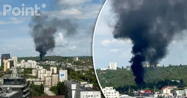 На Рышкановке произошел пожар: три пожарных расчета прибыли на место