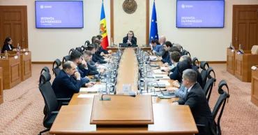 Правительство одобрило создание 34 агентств, которые будут управлять школами