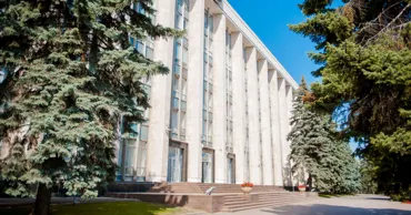 Ремонт лестниц в здании правительства обойдется в 2,15 млн леев