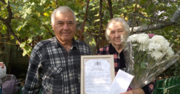 В Бельцах поздравили пары, прожившие в браке 50 и 60 лет.