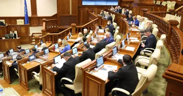 Opoziția boicotează Comisia pentru examinarea activității întreprinderilor de stat