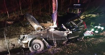 В серьезном ДТП в Хынчештах пострадали три человека.