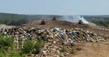 Locuitorii din Budești cer închiderea gunoiștii din Boșcana: Nu mai suportăm mirosul