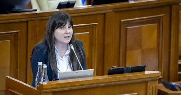 Belous: Tichetele de masă nu sunt necesare la un salariu de 100.000 de lei