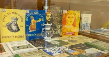 Parlamentul găzduiește o expoziție dedicată vieții și domniei lui Ștefan cel Mare